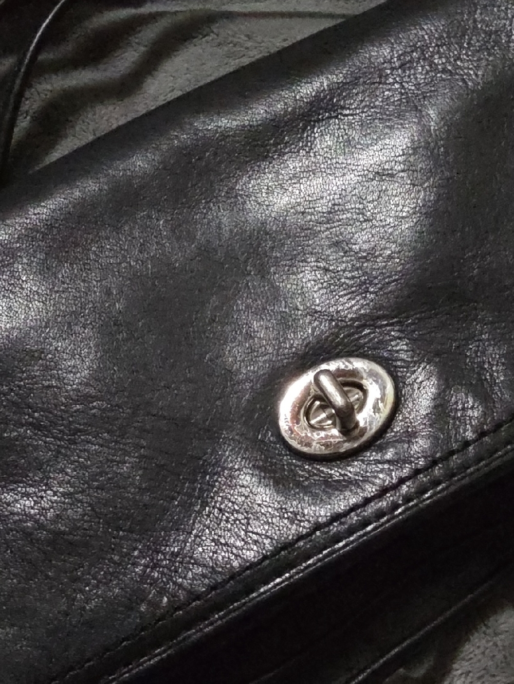 Coach Legacy Black Leather Crossbody - Picture 9 of 10